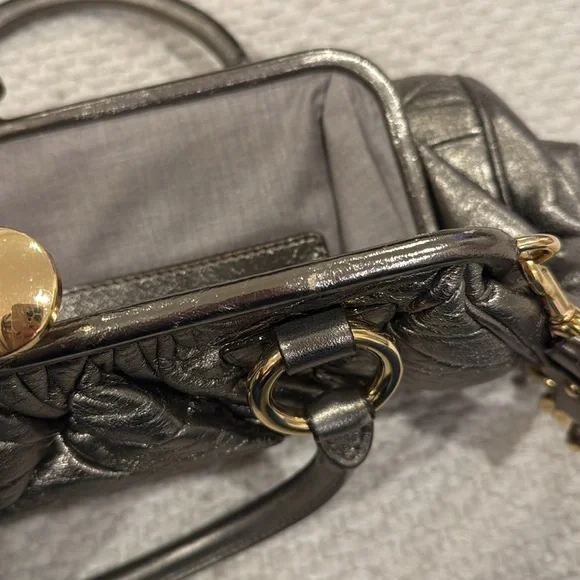 Marc Jacob’s metallic handle bag - Picture 6 of 6